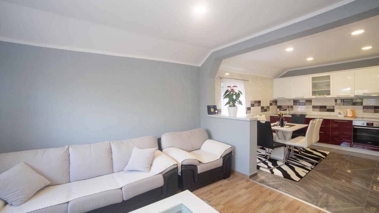 Apartment Milena Virpazar Εξωτερικό φωτογραφία